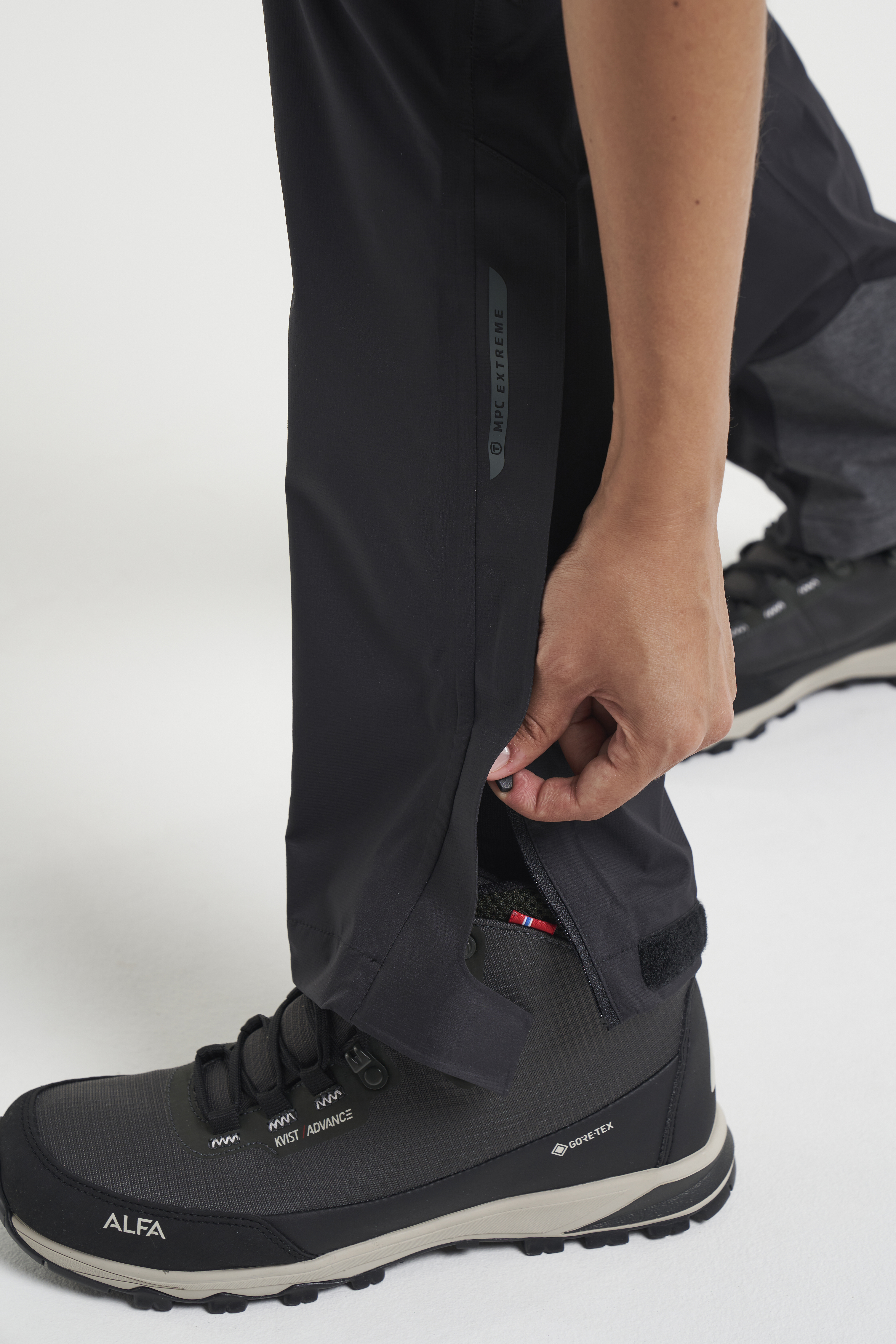 The North Face Jazzi GTX Pant - Waterproof trousers Men's | Free EU  Delivery | Bergfreunde.eu