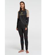 CORE Baselayer set W - Women's Polyester Thermal Outfit - Leo Olive