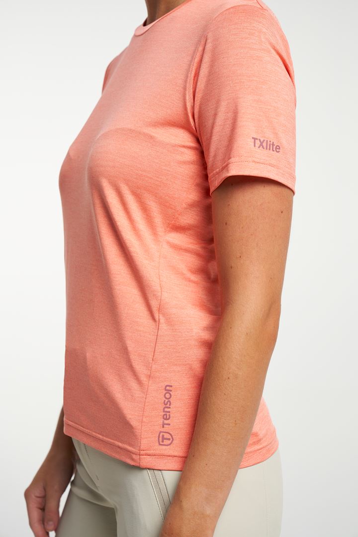 TXlite Tee - Women's workout T-shirt - Coral