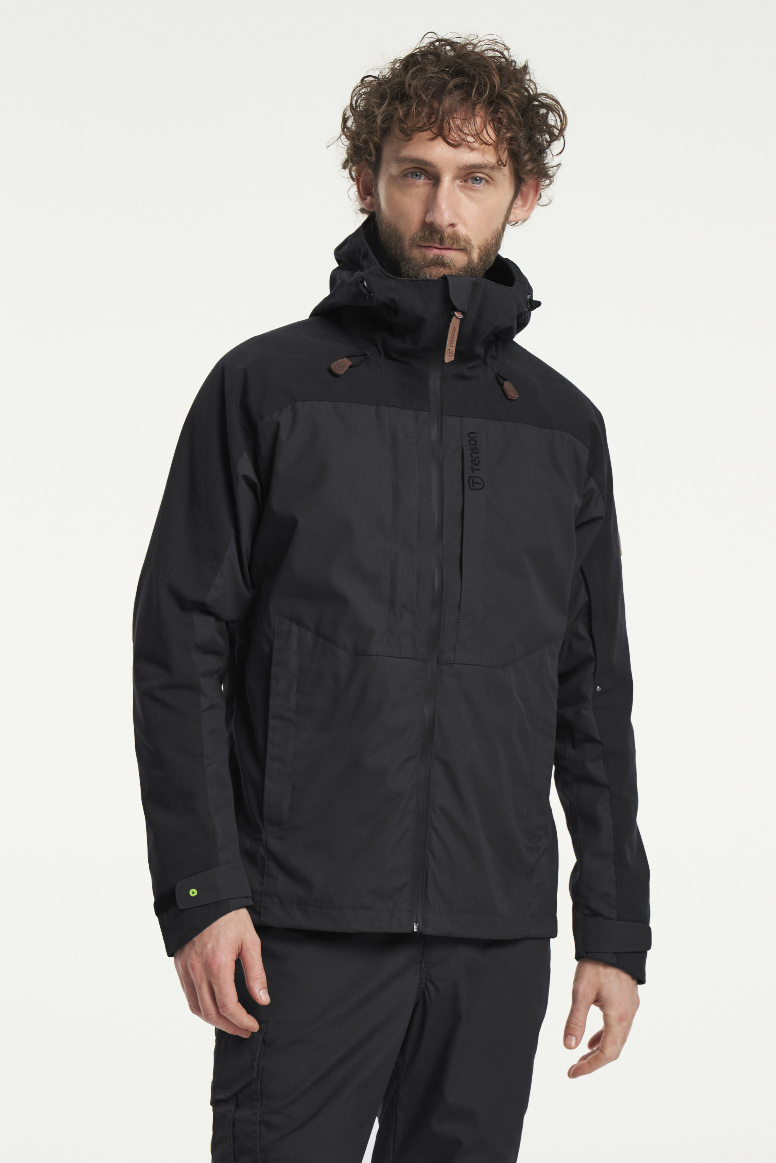 Trekking coats shop