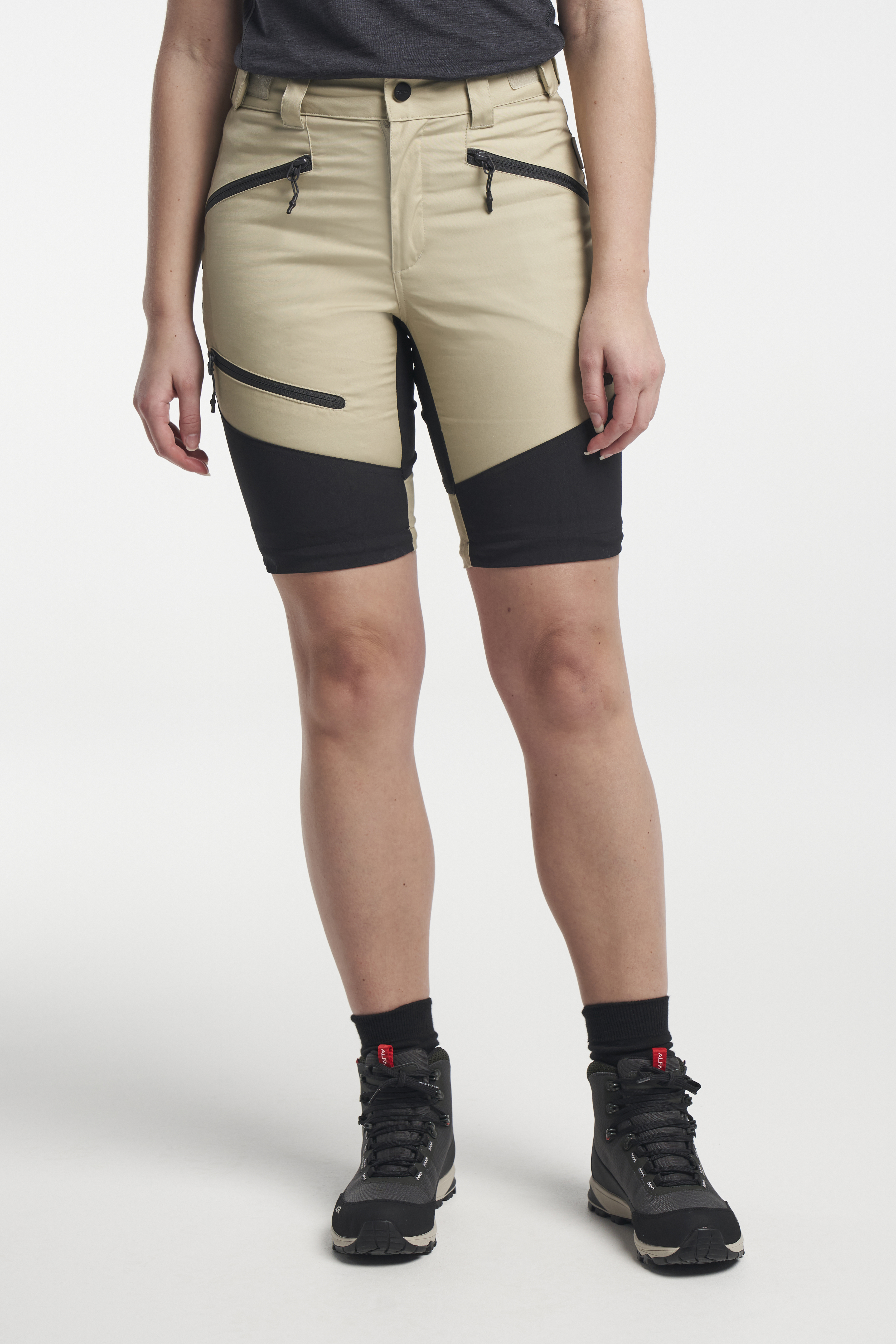 Pants that zip off to shorts online